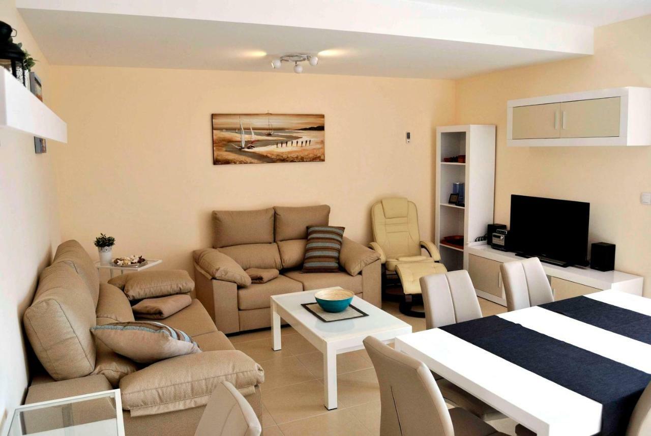 Casa de Lujo para 6 pers. - Descansar en Golf Panorámica Sant Jordi Exterior foto